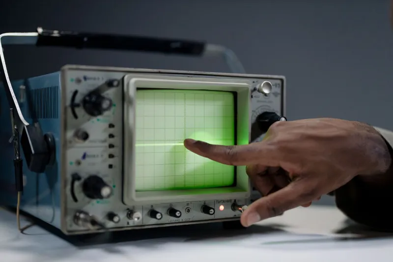 We Built a Scope Out of a Raspberry Pi and a $60 ADC Hat — Here's Where It Crushed (and Choked)